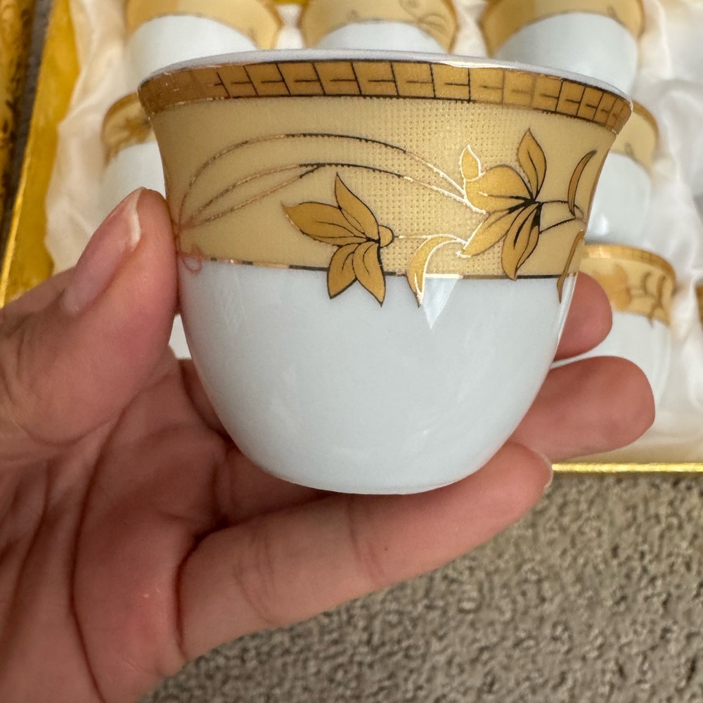 Turkish Coffee Cups Set – 23 Pieces Fine Porcelain “Coffee Me” Gold Gift Boxes - Picture 2 of 7